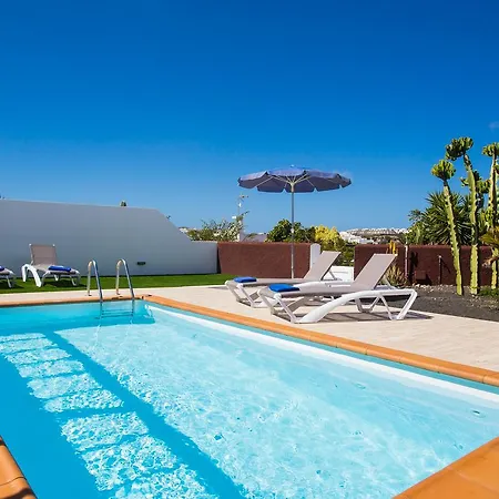Marinas Deluxe Willa Playa Blanca (Lanzarote)